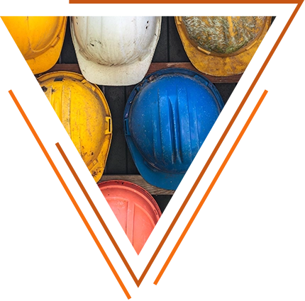 stylized photo of hard hats in various colors (KSK traffic management decorative image)